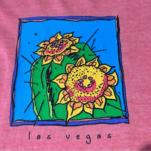Vintage Single Stitch Made in USA Las Vegas Souvenir Short Sleeve Crewneck Tee - Picture 2 of 12